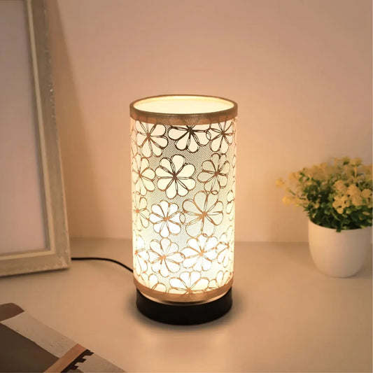 Floral USB-Powered Table Lamp with Warm Ambient Glow