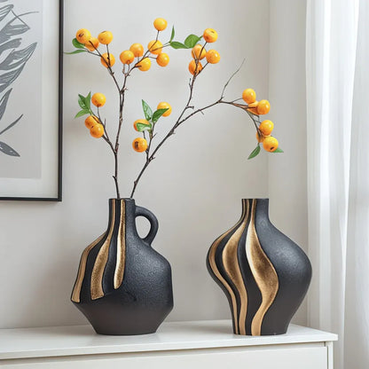Modern Ceramic Vase in Black & White with Gold Accents – Elegant Tabletop and Mantelpiece Decor