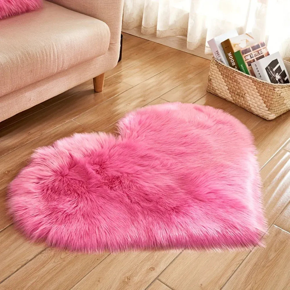 Plush Acrylic Heart-Shaped Indoor Area Rug Floor Mat
