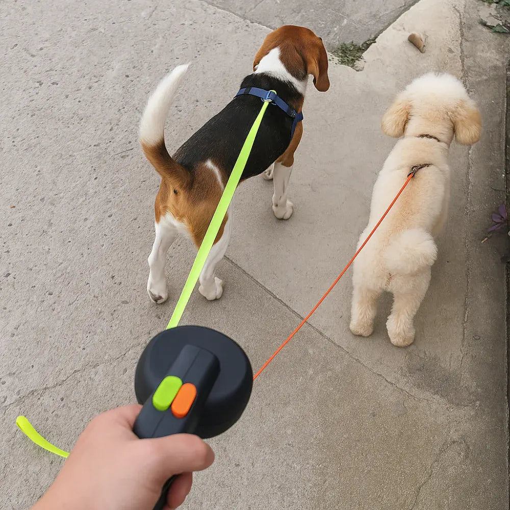 Retractable Dog Leash with Dual-Grip Handle Design