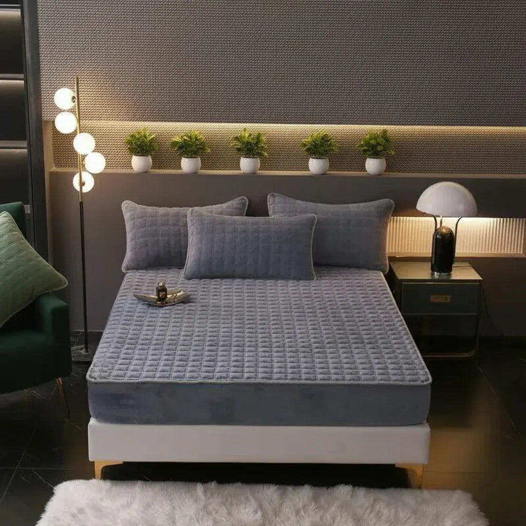 Soft Breathable Fitted Mattress Cover Sheet
