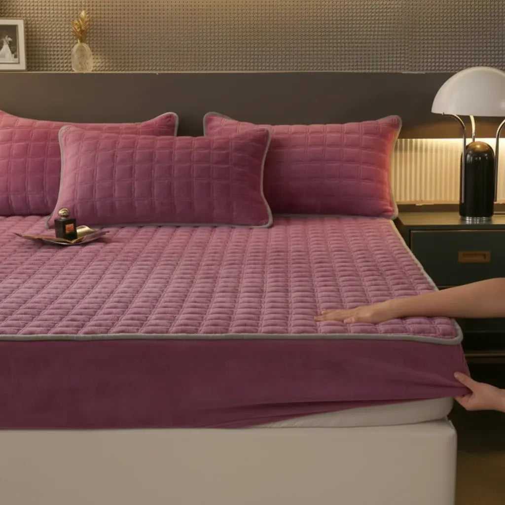 Soft Breathable Fitted Mattress Cover Sheet