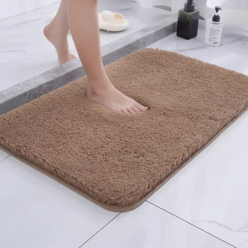 Soft Non-Slip Plush Bathroom Rug for Comfortable Flooring