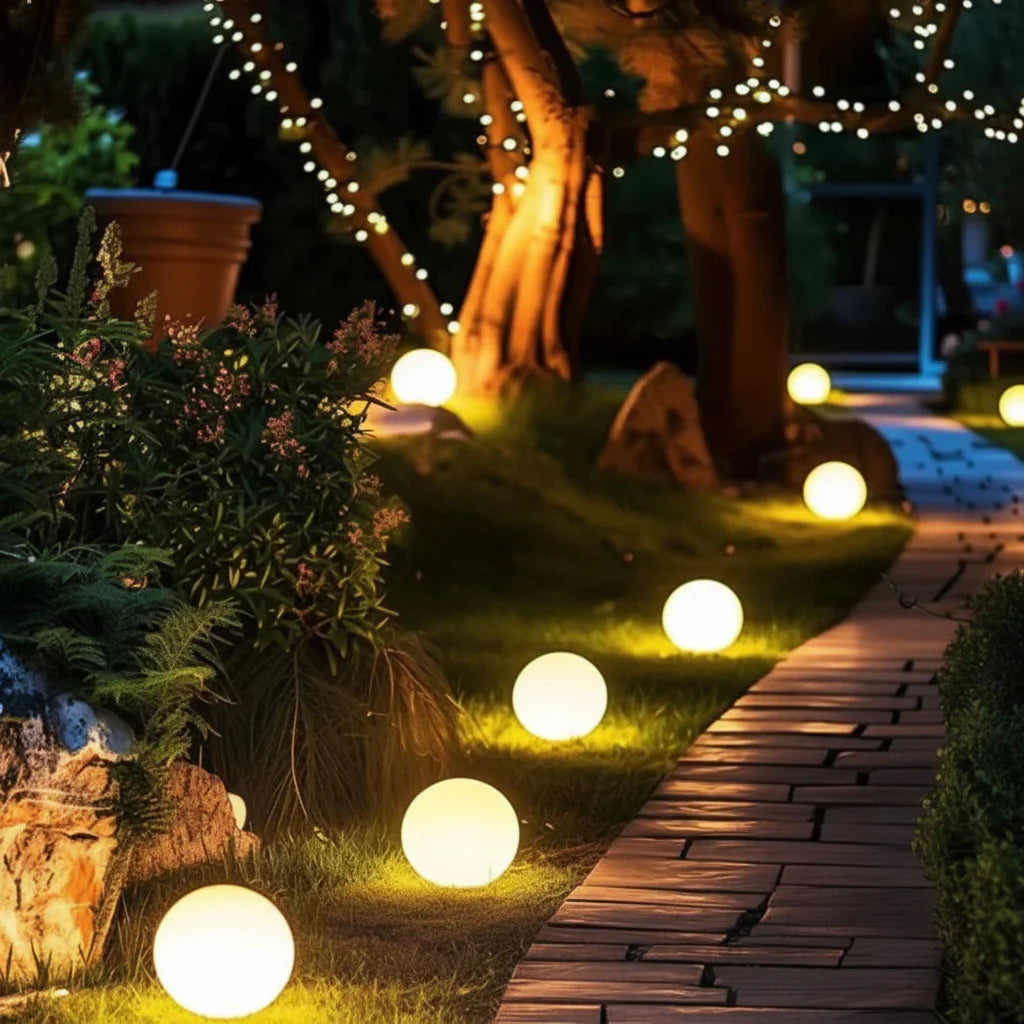 Spherical LED Ball Lamp for Garden Yard Pathway Outdoor Lighting