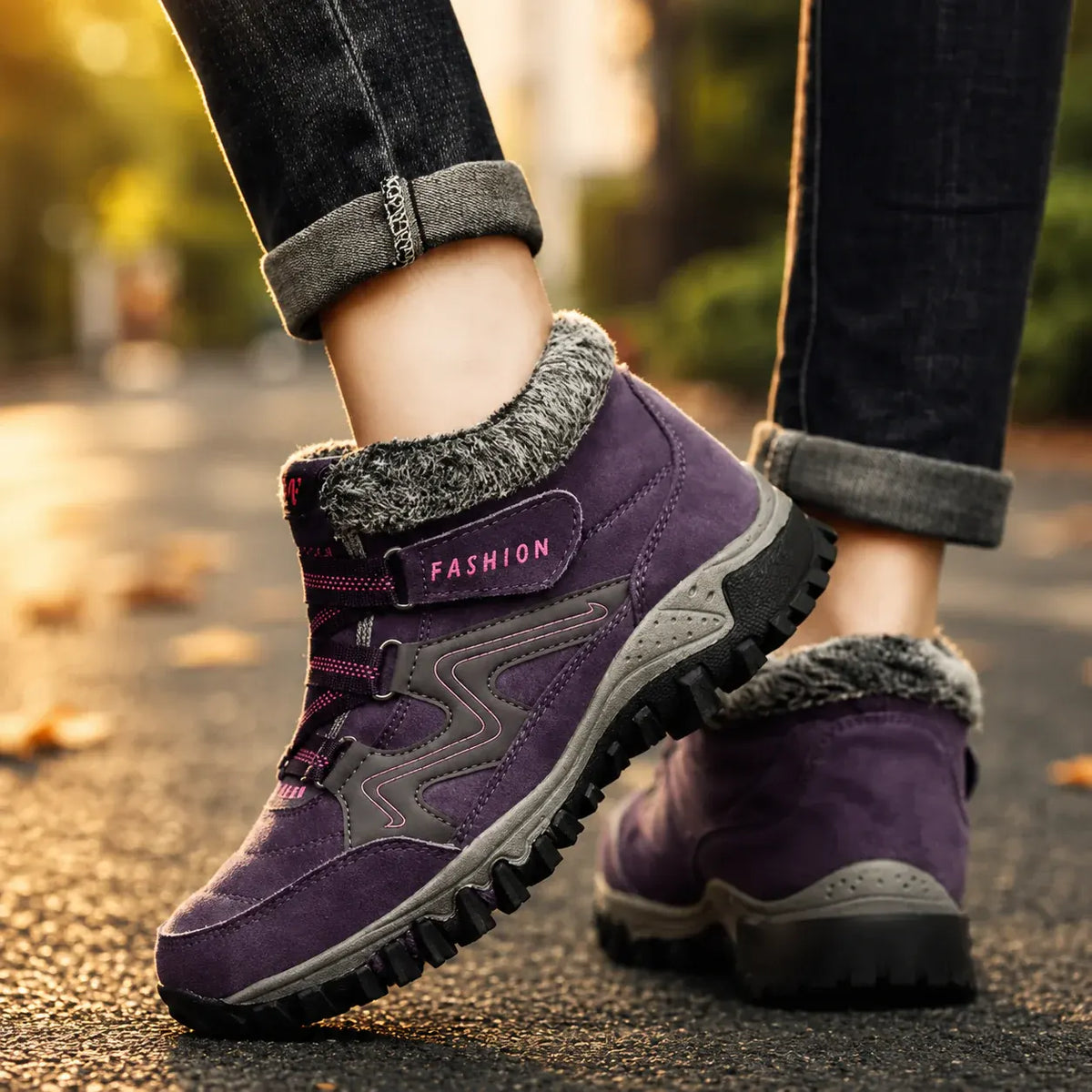 Waterproof Insulated Women's Winter Boots with Non-Slip Sole